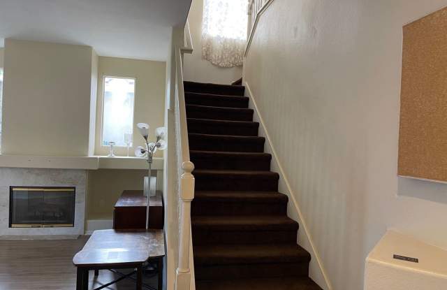 1867 Saint Thomas Road Gallery 2