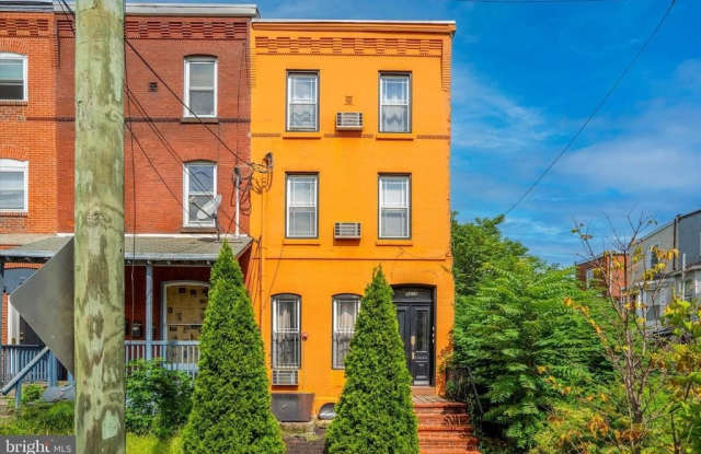 3215 HAMILTON STREET photos photos