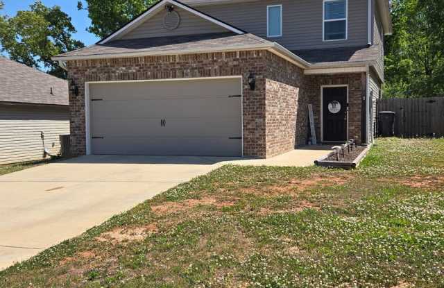 Lincoln Rental photos photos