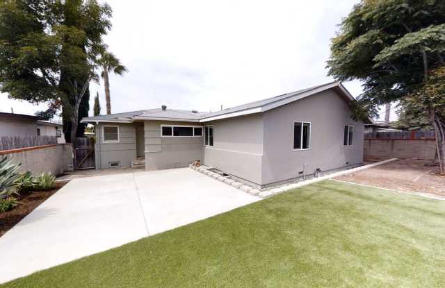 Large House on Dorothy Dr! (Lease out, pending signatures. Check back in a few days!) - 6125 Dorothy Drive, San Diego, CA 92115