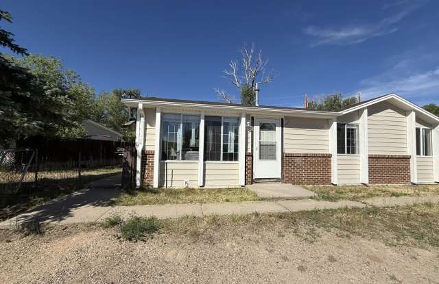 1160 Yampa Avenue Gallery 1