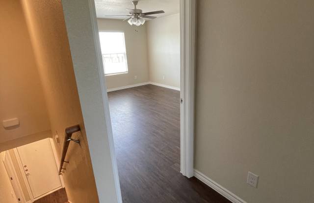 1332 Calle De Bronce - 1332 Calle de Bronce, Temple, TX 76502