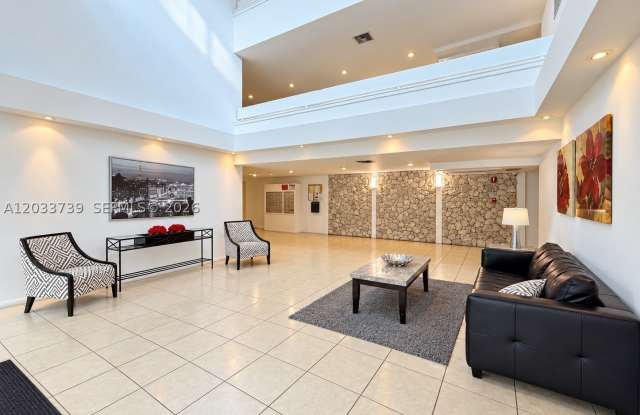 140 Lakeview Dr Gallery 2
