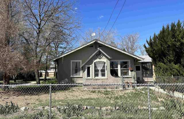955 Grinnel Ave - 955 Grinnel Avenue, Lovelock, NV 89419