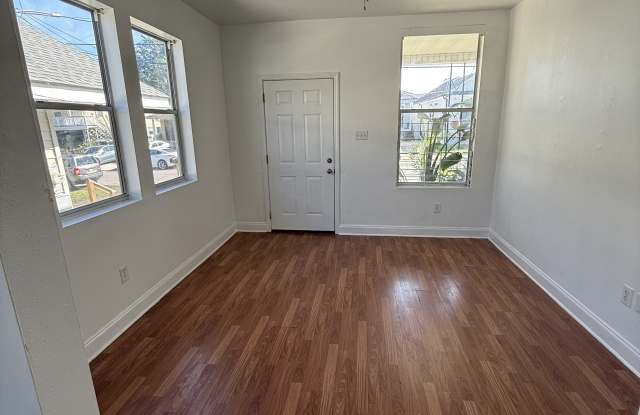 5906 Marigny Street - 5906 Marigny Street, New Orleans, LA 70122