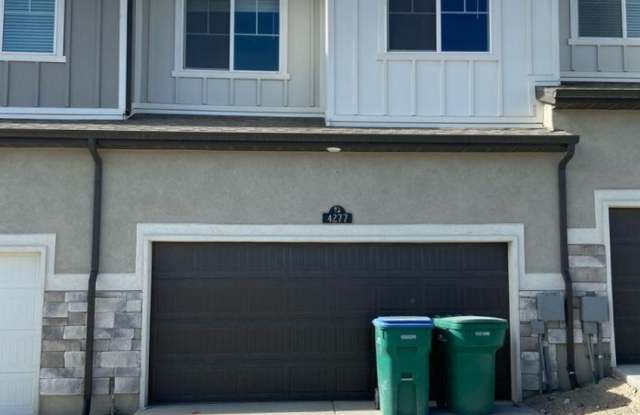 Lehi townhome for rent! - 4277 West Dixon Way, Lehi, UT 84045 Lehi townhome for rent! - 4277 West Dixon Way, Lehi, UT 84045