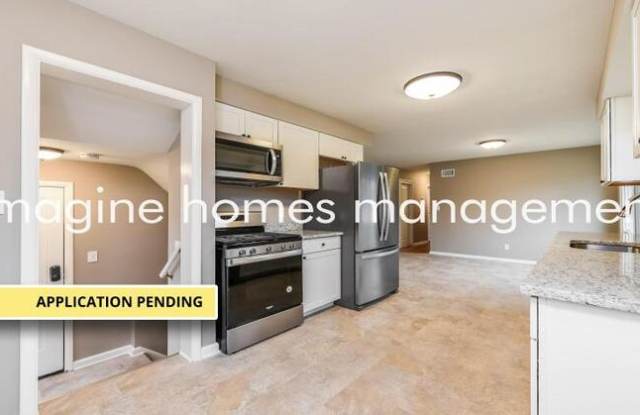 2601 Forestview Avenue - 2601 Forestview Avenue, Rocky River, OH 44116