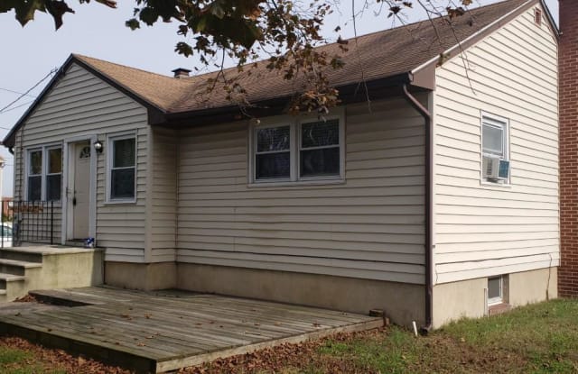 94 W 5TH STREET - 94 West 5th Street, Burlington, NJ 08016
