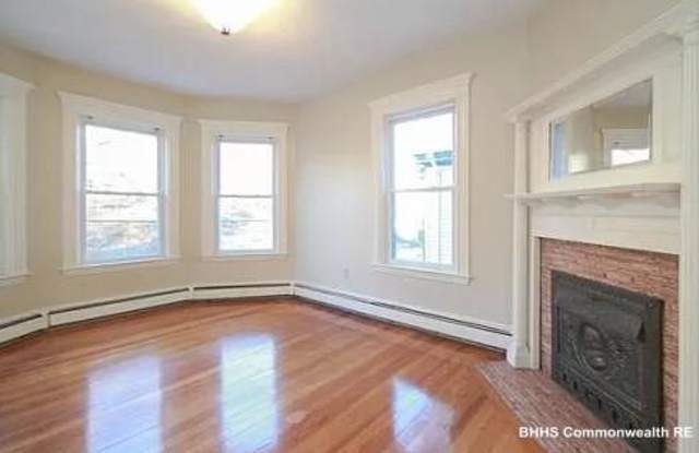 226 Clifton St. photos photos