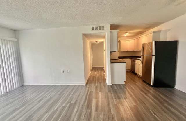 1215 N Benoist Farms Road photos photos