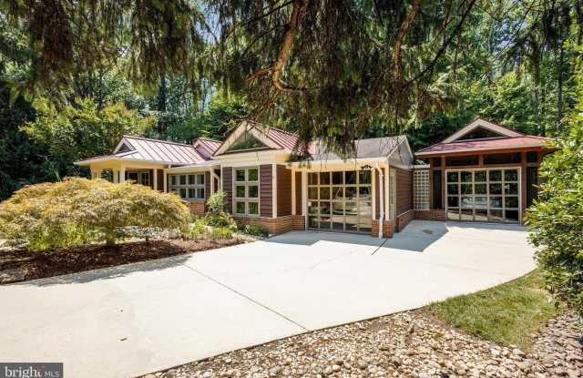 5002 WENRUTH PLACE - 5002 Wenruth Place, Annandale, VA 22003