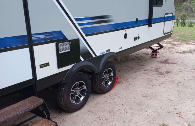 706 Breezewood Drive photos photos