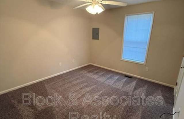 1818 Saddlewood Court photos photos