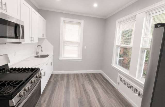 197 Hansbury Ave Gallery 2