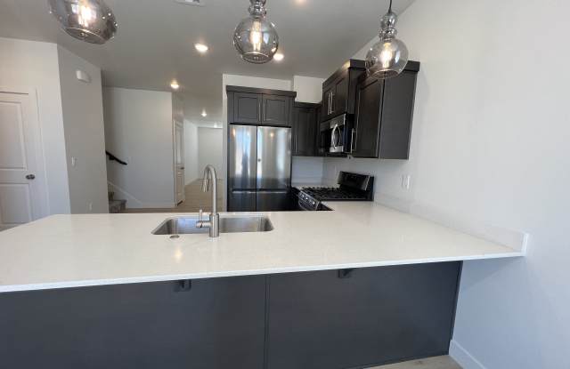 1055 W Province Way Unit 103 photos photos