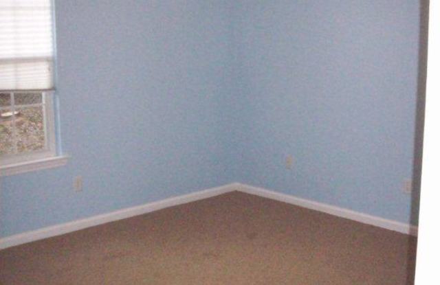 3BR/2BA Home in Ozark! Gallery 4