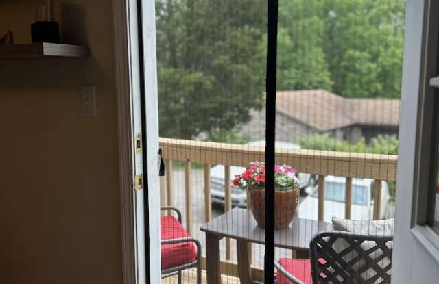 99 Roickdale Rd photos photos