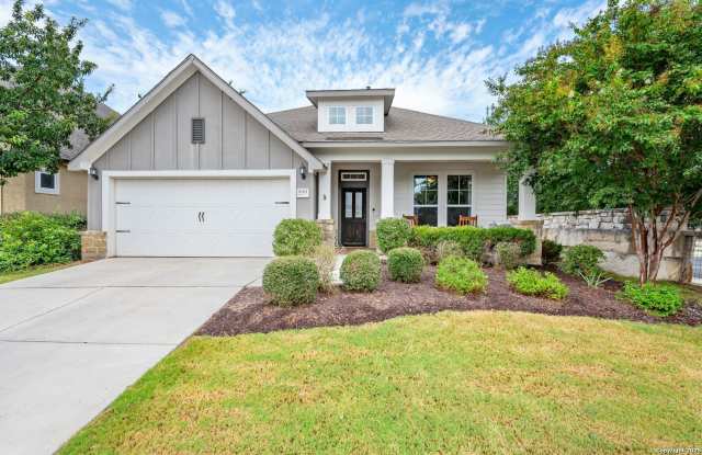 8921 Vine Leaf photos photos