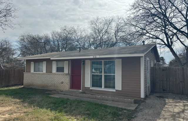 410 Dorie, San Antonio, TX. 78220 **Section 8 Vouchers Accepted** photos photos