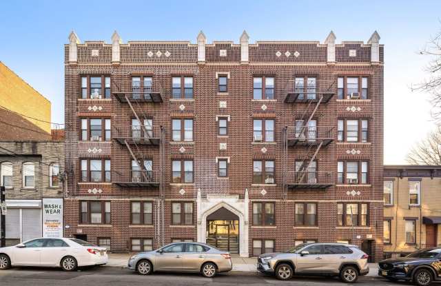 179 MANHATTAN AVE - 179 Manhattan Avenue, Jersey City, NJ 07307