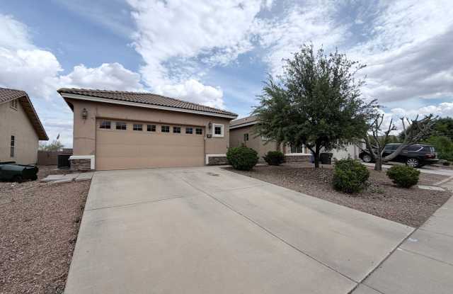 3BR/2BA/2.5CG, 1861 sq.ft. rental in Sierra Vista, AZ photos photos