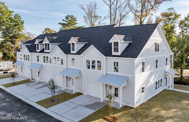 114 Seagate Place Gallery 1