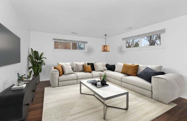 1319 Highland Avenue Gallery 2