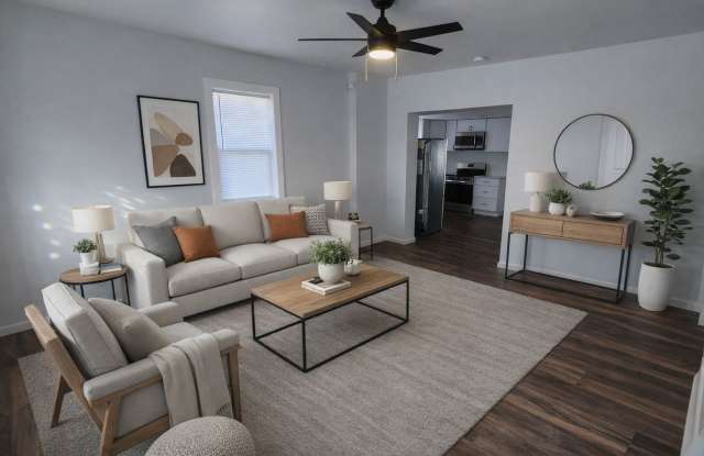 Freshly remodeled 2 bed / 1 bath home with yard and garage in West Salem! Gallery 3