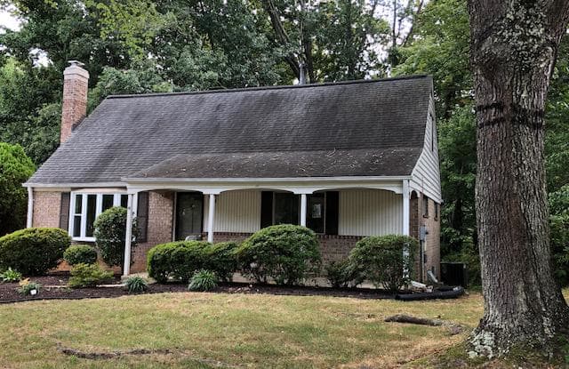 5122 POMMEROY DRIVE - 5122 Pommeroy Drive, Kings Park West, VA 22015