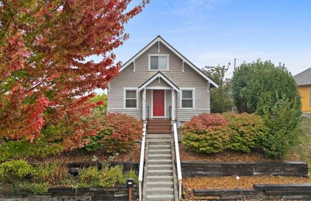 Charming Corner-Lot Tacoma Home with Huge Bonus Basement and A/C! photos photos