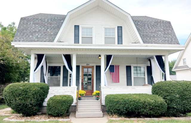204 N Sumner photos photos