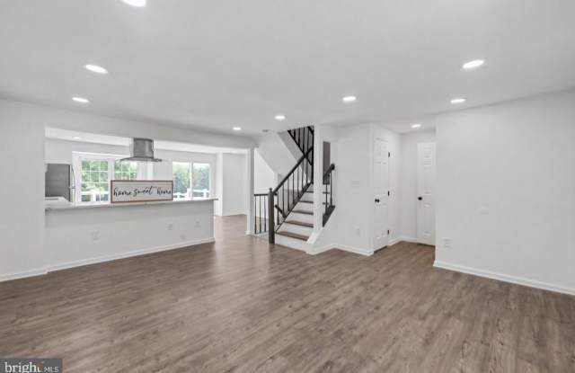 13803 LAURA RATCLIFF Court Gallery 4