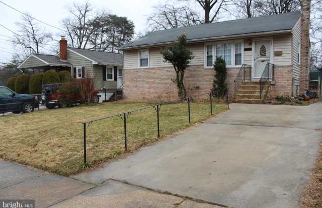 6417 63RD AVENUE - 6417 63rd Avenue, East Riverdale, MD 20737