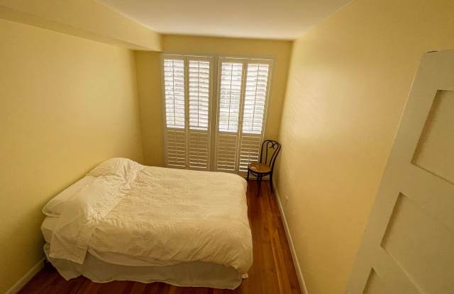 Spacious in SW photos photos