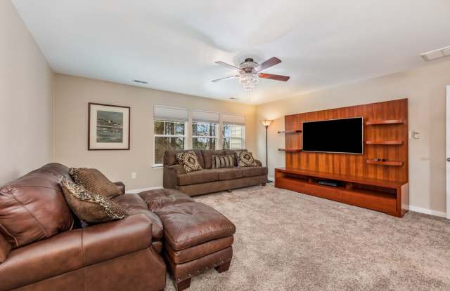 1712 James Overlook Dr Gallery 3