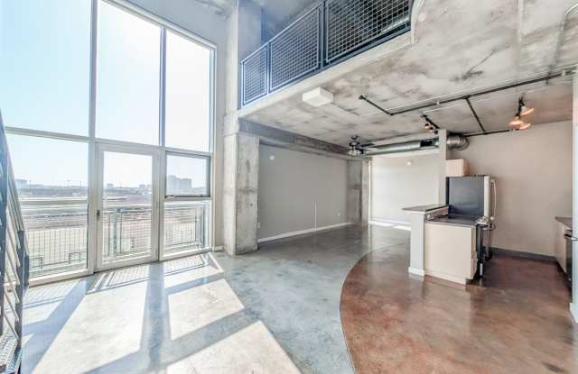 COMING SOON! 2000 Bagby St #7417 **Ask about our NO CASH DEPOSIT option!** - 2000 Bagby Street, Houston, TX 77002 COMING SOON! 2000 Bagby St #7417 **Ask about our NO CASH DEPOSIT option!** - 2000 Bagby Street, Houston, TX 77002