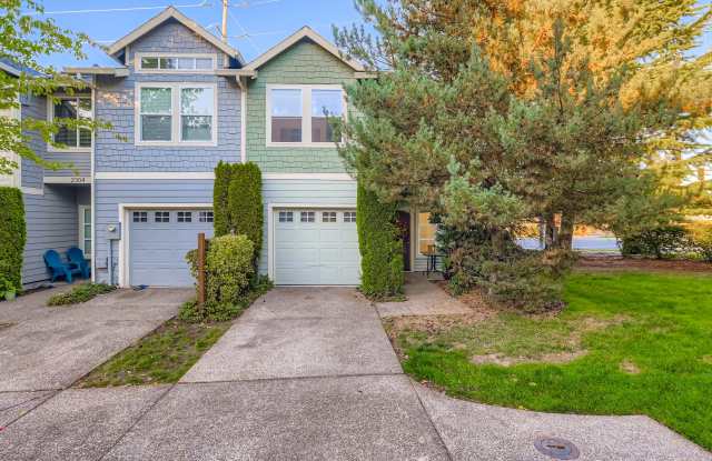 2302 NE Redelfs Way - 2302 Northeast Redelfs Way, Hillsboro, OR 97006