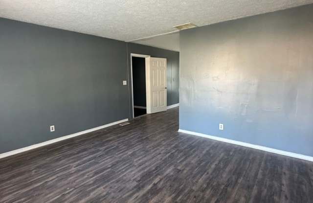 3 Bedroom with 2 Full Baths Gallery 3