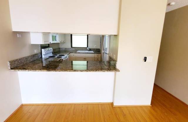 $3,100 - Mauna Luan Condo @ 521 Hahaione Street #14F- 1-bed/1-bath/1-parking Gallery 3