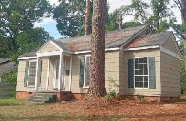 136 Shadowlawn Drive - 1 Gallery 1