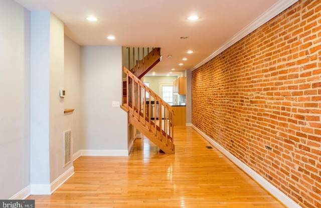 1616 CLARKSON STREET Gallery 4