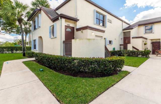 11202 Taft St photos photos