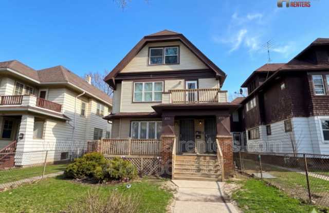 2713 N 44th Street photos photos