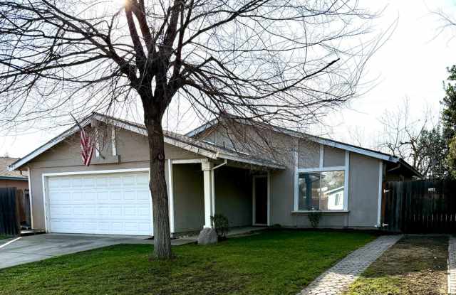 Affordable living - 512 Yosemite Drive, Tracy, CA 95376