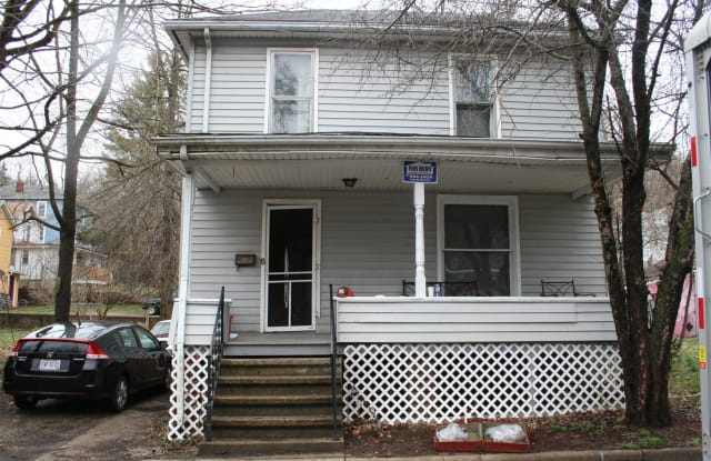 6 Brown Ave photos photos