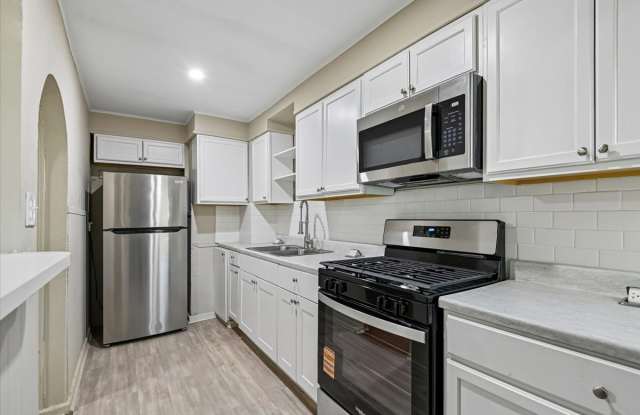5105 Chalgrove Avenue - 1 Gallery 2