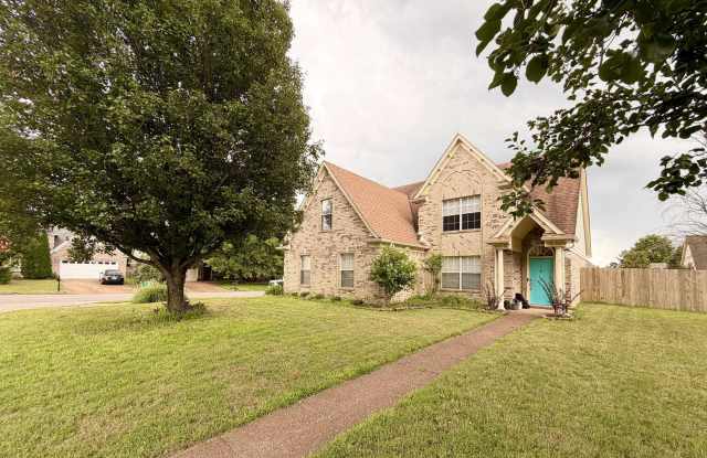 240 MAGNOLIA GARDEN Ln Gallery 3