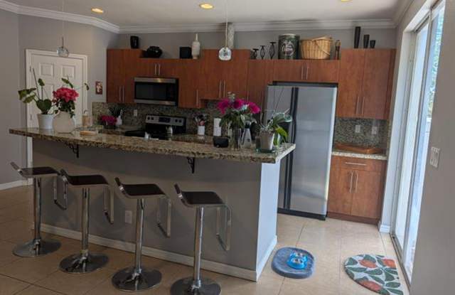 238 SE 2nd Ave th 238, Hallandale Beach, FL 33009 photos photos