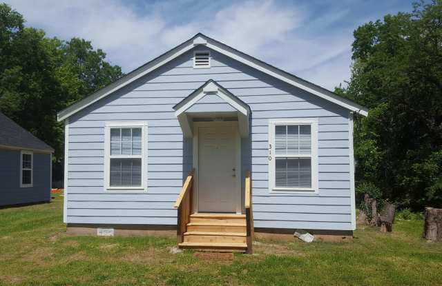 Cozy ~ 2-bedroom, 1-bathroom house photos photos