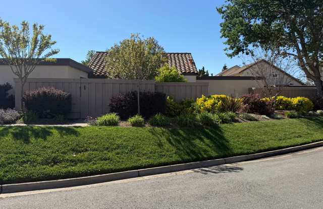 Clayton Townhouse 2 bedrooms 2 bathrooms 2 car garage photos photos